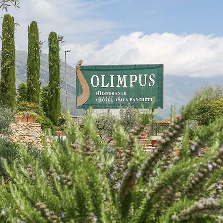 Готель Olimpus Сора Екстер'єр фото